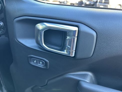 New 2026 Jeep Wrangler Sport AWD/4WD image 41