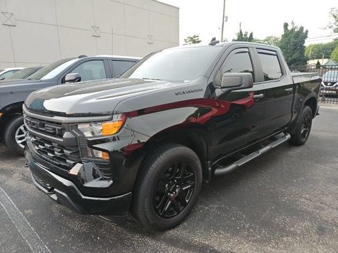 Used 2023 Chevrolet Silverado 1500 Custom AWD/4WD image 7