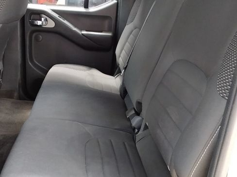 Used 2018 Nissan Frontier PRO-4X AWD/4WD image 8