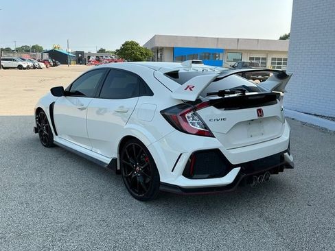Used 2019 Honda Civic Type R image 3