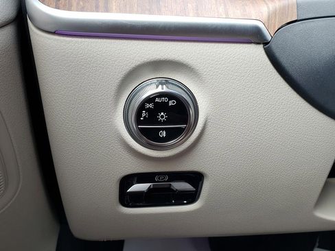 Used 2022 Mercedes-Benz C 300 4MATIC Sedan image 26