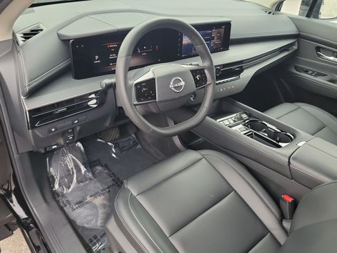 Certified 2025 Nissan Murano SV FWD image 9