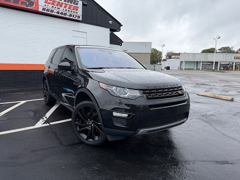 Used 2017 Land Rover Discovery Sport HSE Luxury image 1