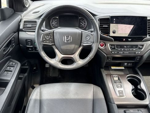 Certified 2023 Honda Passport EX-L image 18