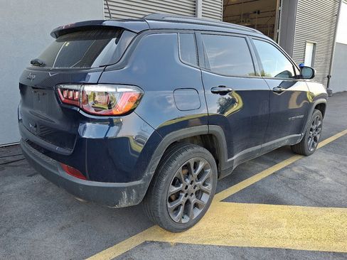 Used 2021 Jeep Compass Latitude w/ Driver Assistance Group AWD/4WD image 6