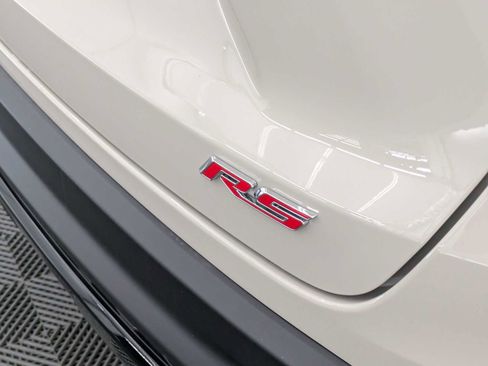 New 2026 Chevrolet Trax RS w/ Sunroof Package FWD image 11