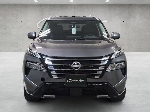 New 2026 Nissan Rogue Platinum image 18