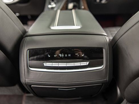 Used 2023 Cadillac Escalade Sport Platinum w/ LPO, ONYX Package image 40