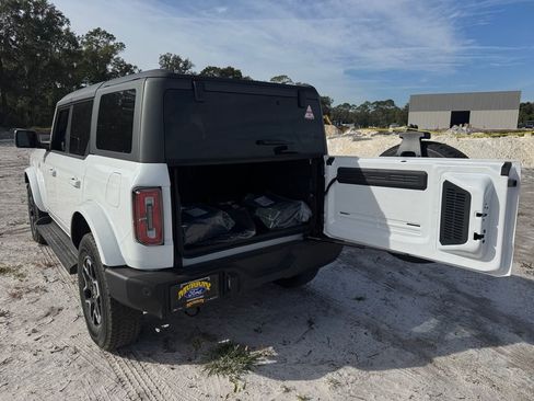 New 2025 Ford Bronco Outer Banks image 21