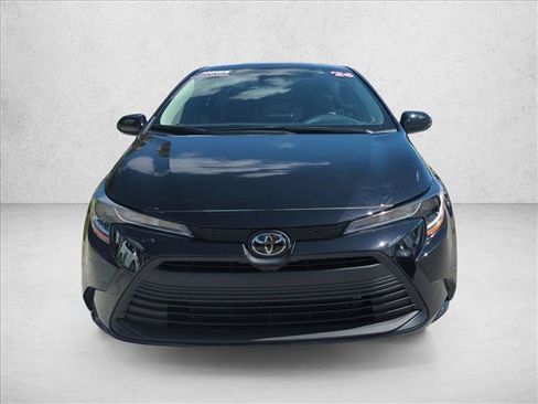 Certified 2026 Toyota Corolla LE FWD image 2