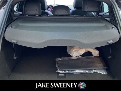 New 2024 Alfa Romeo Tonale Ti image 29