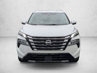 Used 2024 Nissan Rogue Platinum w/ Platinum Premium Package FWD video 3