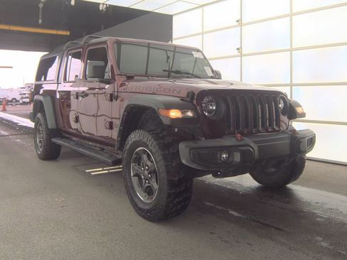 Used 2022 Jeep Gladiator Rubicon w/ Trailer Tow Package image 3
