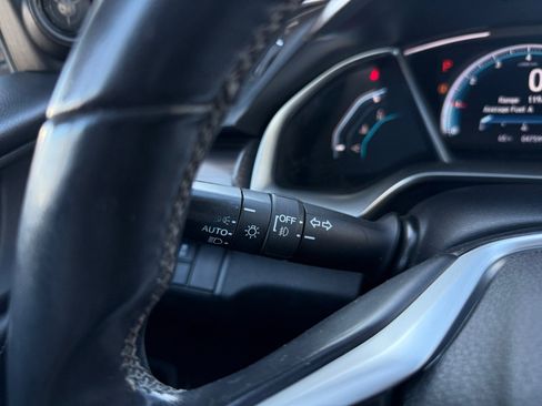 Used 2019 Honda Civic EX-L image 17