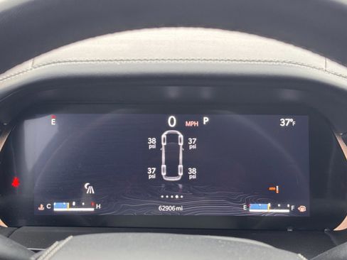 Used 2022 Jeep Grand Cherokee L Overland w/ Advanced Protech Group III image 14