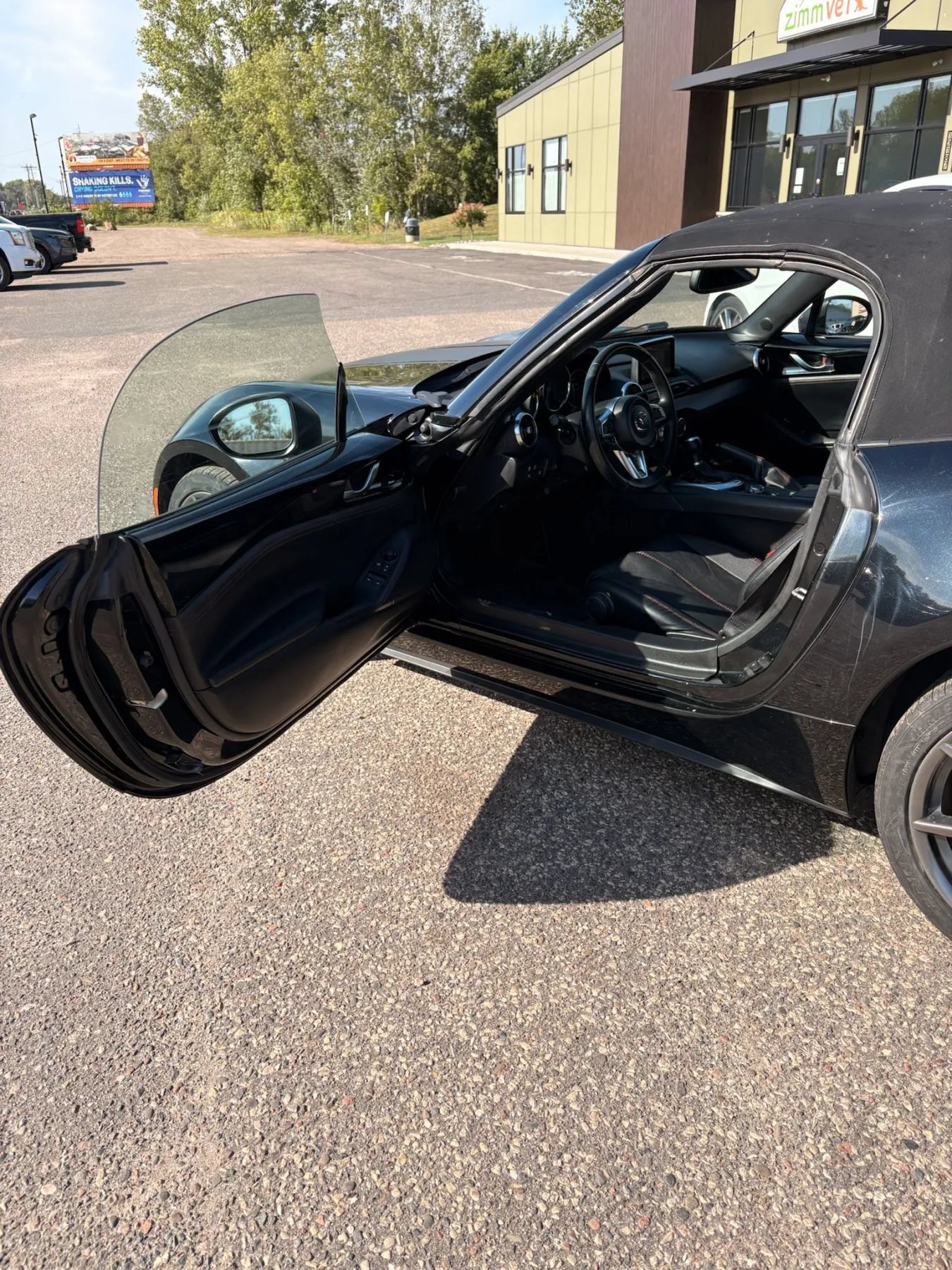 Used 2016 MAZDA MX-5 Miata Grand Touring RWD image 9
