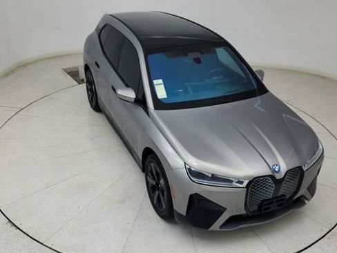 Used 2024 BMW iX xDrive50 w/ Premium Package image 74