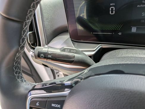 Certified 2025 Kia Sorento S w/ Panoramic Sunroof Package FWD image 34
