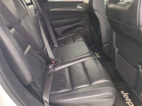 Used 2020 Jeep Grand Cherokee Limited image 22
