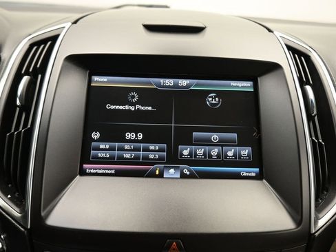 Used 2015 Ford Edge Titanium w/ Equipment Group 302A image 16