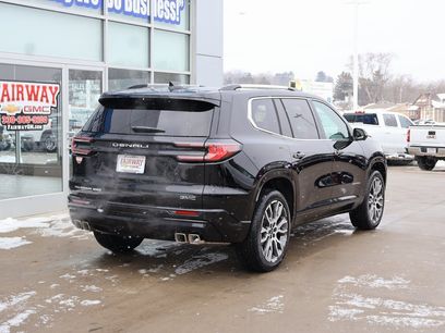 New 2026 GMC Acadia Denali Ultimate w/ LPO, Floor Liner Package