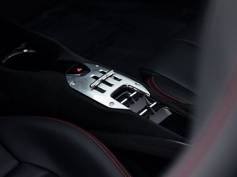 Certified 2025 Ferrari SF90 Spider AWD/4WD image 20