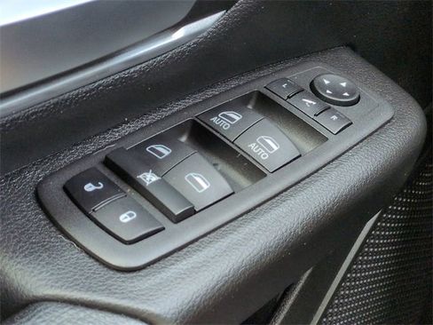 Certified 2022 RAM 1500 Big Horn image 24