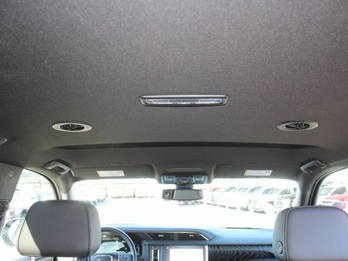 Used 2022 GMC Yukon Denali w/ Max Trailering Package image 23