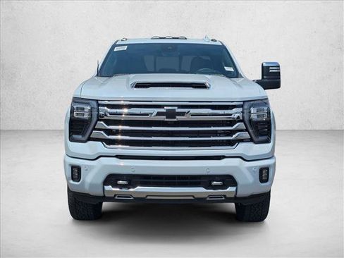 New 2026 Chevrolet Silverado 2500 High Country w/ High Country Premium Package AWD/4WD image 6