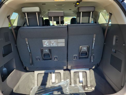 New 2026 Kia Carnival LXS image 27