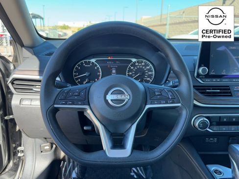 Certified 2023 Nissan Altima 2.5 SV image 18