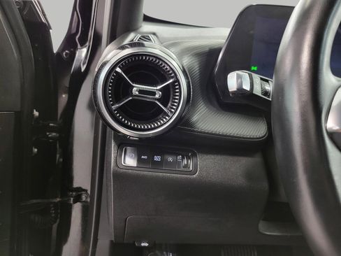 Used 2025 Chevrolet Equinox LT image 10