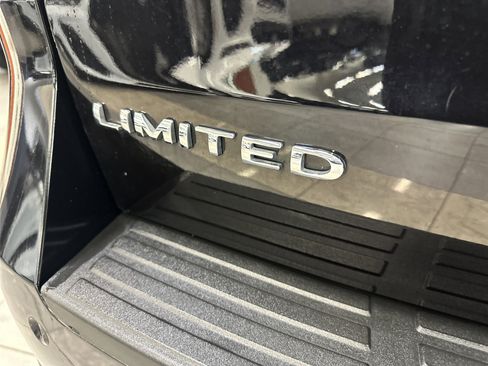 Certified 2022 Ford Expedition Max Limited image 11