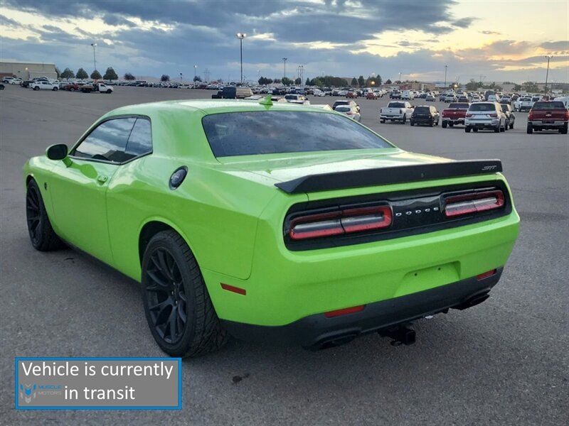 Used 2015 Dodge Challenger SRT Hellcat RWD image 2