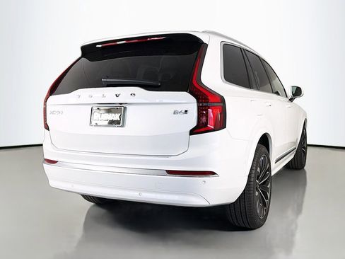 New 2026 Volvo XC90 B6 Plus w/ Protection Package Premier AWD/4WD image 7