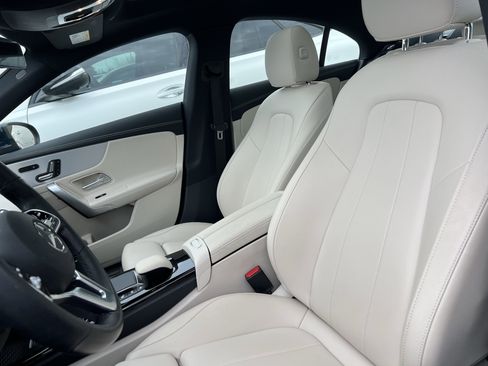 Used 2023 Mercedes-Benz CLA 250 image 14