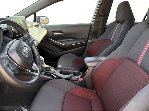Used 2024 Toyota Corolla SE image 10
