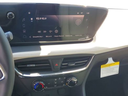 New 2026 Buick Encore GX Preferred w/ Advanced Technology Package FWD image 9