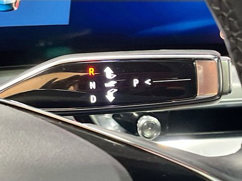 Used 2025 Cadillac Lyriq Luxury w/ LPO, Floor Liner Package image 17