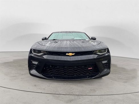 Used 2017 Chevrolet Camaro SS image 7