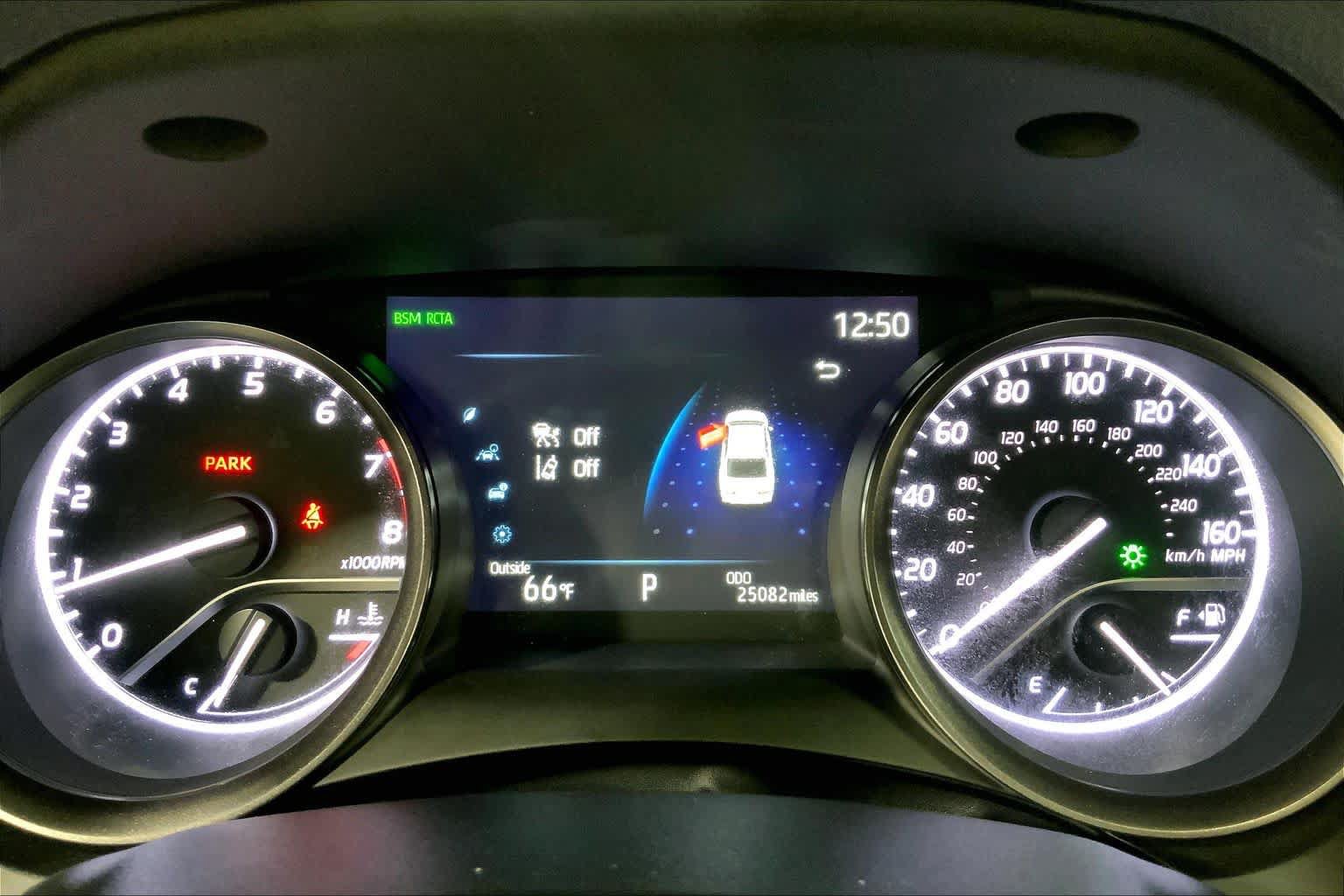 Used 2024 Toyota Camry SE w/ Cold Weather Package AWD/4WD image 26