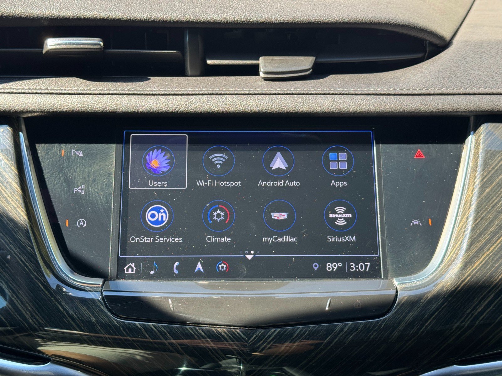 Used 2022 Cadillac XT6 Premium Luxury w/ Technology Package FWD image 27