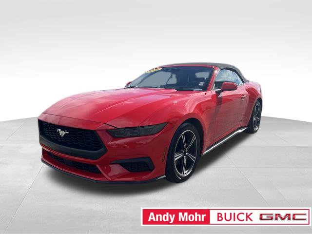 Used 2025 Ford Mustang Premium RWD image 4