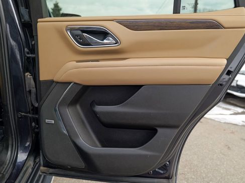 Used 2023 Chevrolet Tahoe Premier image 32