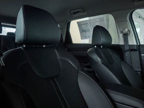 New 2026 Kia Sorento EX image 12