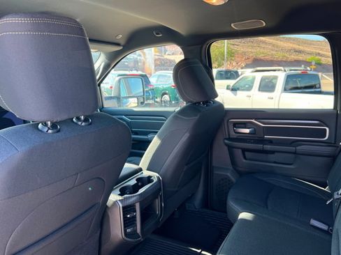 New 2026 RAM 2500 Big Horn AWD/4WD image 19