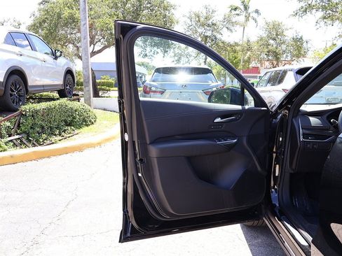 Used 2023 Cadillac XT4 Sport image 24