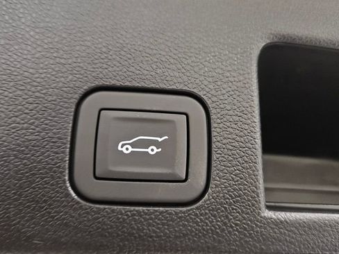 New 2026 GMC Terrain AT4 w/ LPO, Floor Liner Package image 10