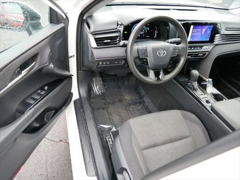 Certified 2025 Toyota Camry LE image 10