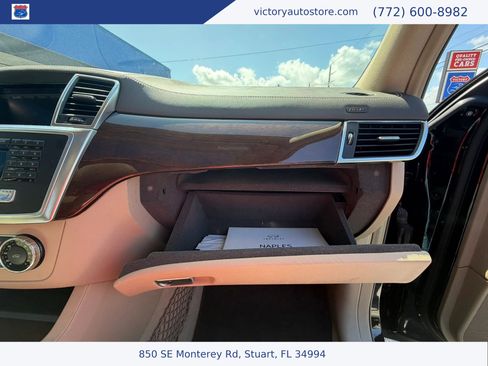 Used 2013 Mercedes-Benz GL 450 4MATIC image 19